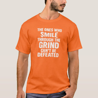 Smile grind gym motivatie citaat met witte tekst t-shirt