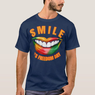 Smile Het is Vrijheidsdag, Afro Black Woman Junete T-shirt