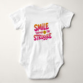 Smile Through the Struggle T-Shirt - Inspirerend (Achterkant)