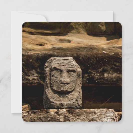 Smiling Stone Totem Cambodia Card (Voorkant)