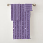 Smoky Plum Glitter Style Horizontal Stripes (En situation)