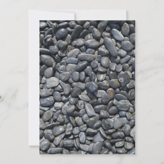 Smooth Black Pebbles Engagement Partie Invitation (Dos)