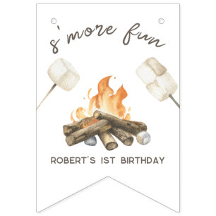 S'more-campfeest verjaardagsfeestje 1 jaar vlaggetjes