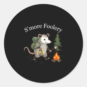 S'more dwaasheid opossum marshmallow grappig kampv ronde sticker