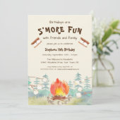 S'more Fun Camping Invitation Anniversaire (Debout devant)