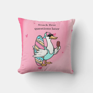 Snack Eerst, Vragen Later Kussen | Cool Duck wi