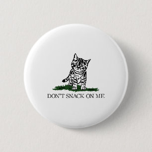 Snack niet op mij gele kat ze eten huisdieren leuk ronde button 5,7 cm