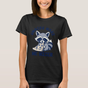 Snacks maken me aardiger Grappige wasbeer afvalpan T-shirt