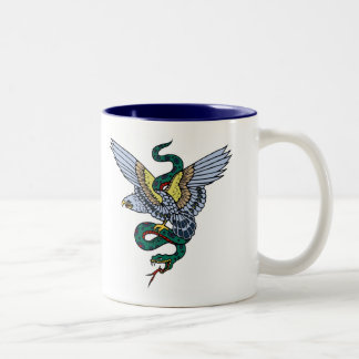 Snake en Eagle Tweekleurige Koffiemok