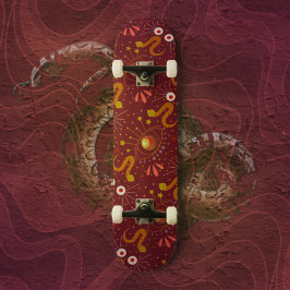 Snake Goddess diep rood Skateboard