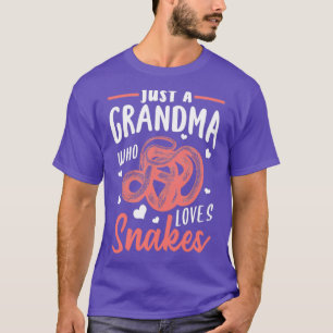 Snake Grandma Gift T-shirt