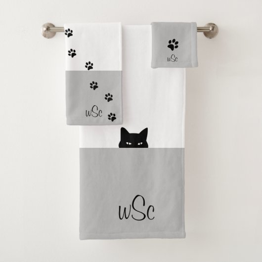 Sneaky Cat Monogram Grijs Bad Handdoek (Insitu)