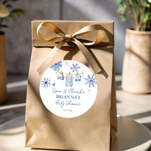 Sneeuw in liefde sneeuwvlokken winter baby shower ronde sticker