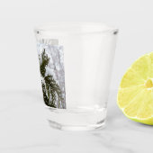 Sneeuw op Evergreen Branches Shot Glas (Rechts)