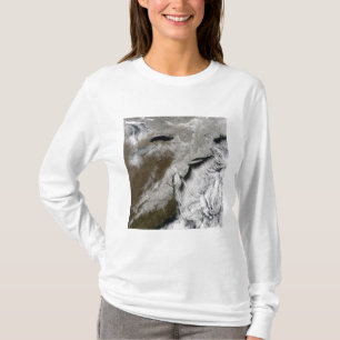 sneeuw over het noordoostelijke deel van de Vereni T-shirt