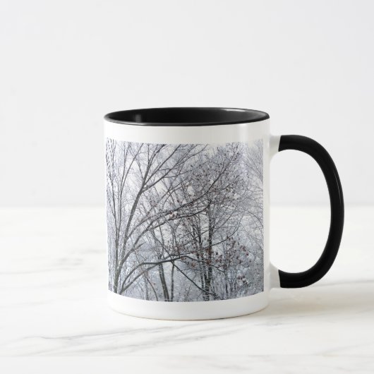 Sneeuwbedekte eikenboom mok (Rechts)