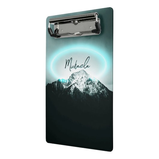 Sneeuwige, mysterieuze blauwe neonlichte monogram mini klembord (Angled2)