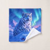 Sneeuwluipaard op Mountain Rock Bad Handdoek (Wasdoekje)