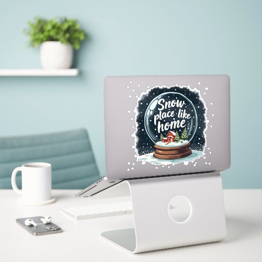 Sneeuwplaats zoals Home Vakantie Quote Sticker (Laptop op bureau)