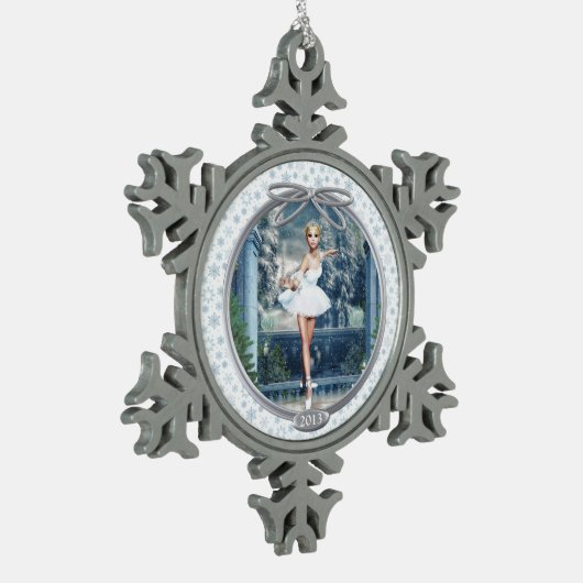 Sneeuwprinses Ballerina Pewter Snowflake Ornament (Links)