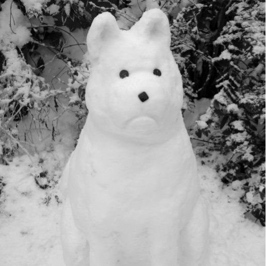 sneeuwsneeuwscène met grappige akita seizoensgebon keramisch ornament