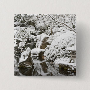 Sneeuwval in Portland Japanese Garden, 2 Vierkante Button 5,1 Cm
