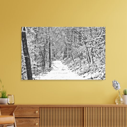 Sneeuwval op Bosspoor B&W Canvas Afdruk (Insitu (Woonkamer))