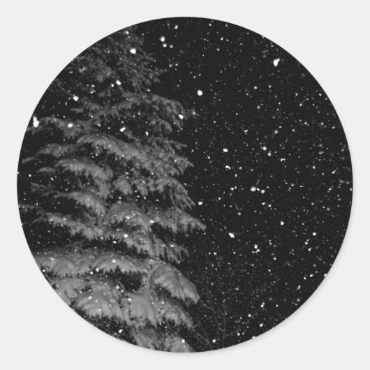 Sneeuwvlokken bij nacht envelopzegels ronde sticker (Voorkant)