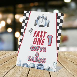 Snel Eén 1e verjaardag Jongen Racerauto Cadeaus Reclamebord Met Voetstuk