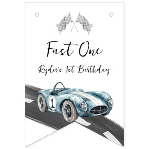 Snel één raceauto eerste verjaardag vlaggetjes