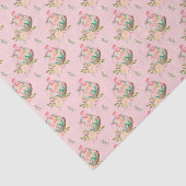 Snellere mandjes op lichtroze achtergrond tissuepapier (Detail)