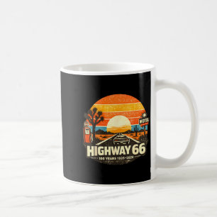 Snelweg 66 100 jaar 1926-2026 oldtimerliefhebber koffiemok
