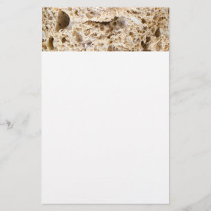 Snijden van het verse brood briefpapier