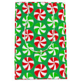 Snoep met groene en rode kerstpannen medium cadeauzakje (Voorkant)