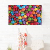 snoep voor chocolade met een gekleurde zwarte rege spandoek (Insitu)