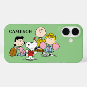 Snoopy en het Football Gang Play iPhone 16 Hoesje