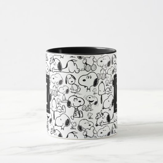 Snoopy Glimlach Giechelen Lach | Uw monogram toevo Mok (Midden)