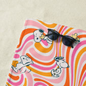 Snoopy & Woodstock Groovy Vibes Sinaasappel Patter Strandlaken (In situ)