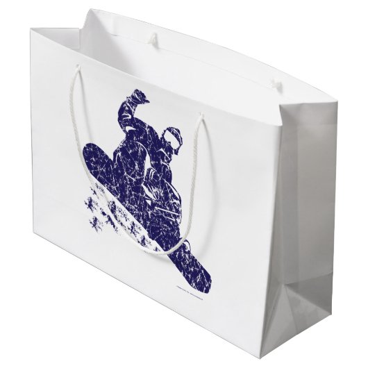 Snowboarder die hoge sneeuwdrijfveren vastmaakt groot cadeauzakje (Achterkant Gekanteld)