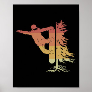 Snowboarder met boom van de piste poster