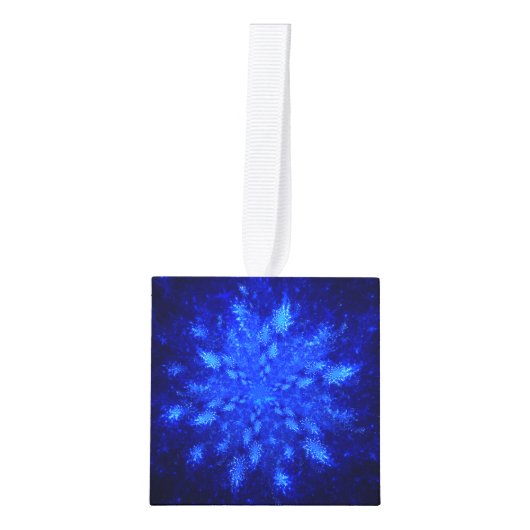 Snowburst Fractal Kubus Ornament (Voorkant)