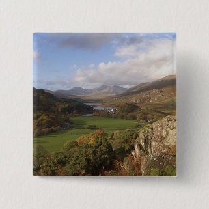 Snowdon vanuit Capel Curig, Gwynedd, Wales (RF) Vierkante Button 5,1 Cm