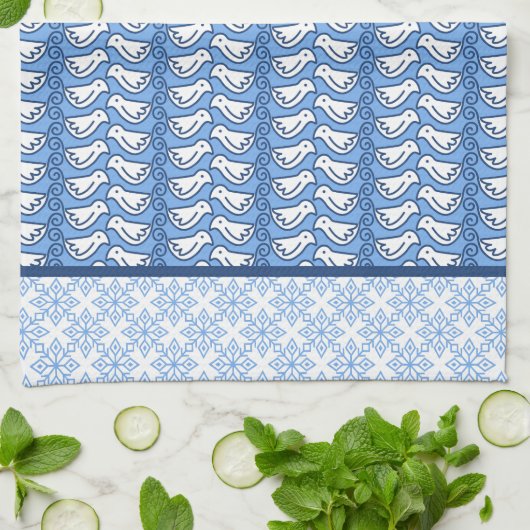 Snowflake en Dove Pattern Winter Kitchen Towel Theedoek (Gevouwen)