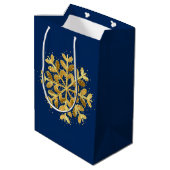 Snowflake Holiday Gift Bag Medium Cadeauzakje (Achterkant Gekanteld)