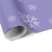 Snowflake Pattern Modern Lavender Winter Holiday Cadeaupapier (Rol Hoek)