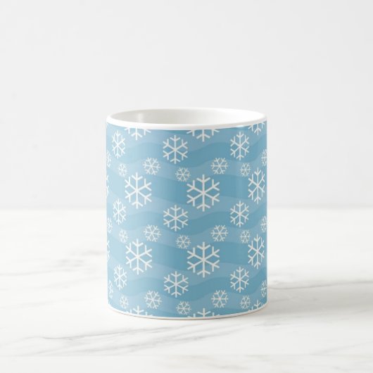 Snowflake Pattern on Blue Winter Koffiemok (Center)