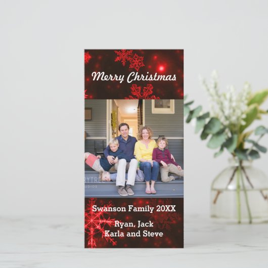 Snowflakes Diepe rode achtergrond Verticale fotoka Feestdagenkaart (Staand voorkant)