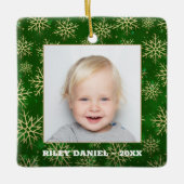 Snowflakes op groene foto keramisch ornament (Voorkant)