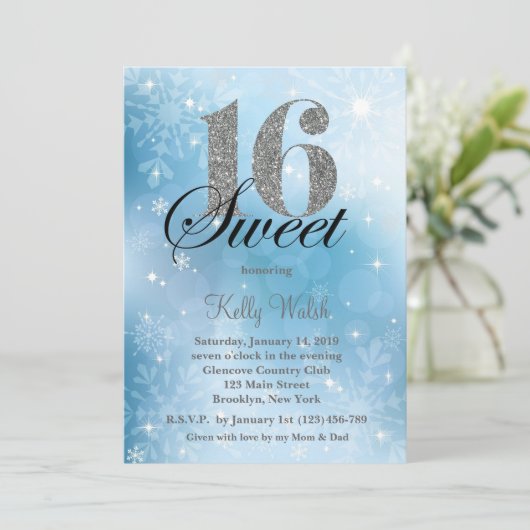 Snowflakes Sweet 16 Winter Wonderland Uitnodiging (Staand voorkant)