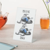 Snowmobile cartoon illustratie reclamebord met voetstuk (Insitu)